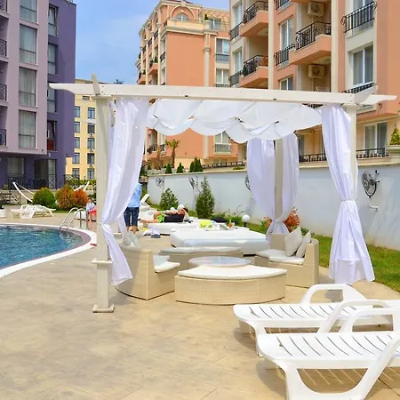 Rainbow Apartment Sunny Beach
